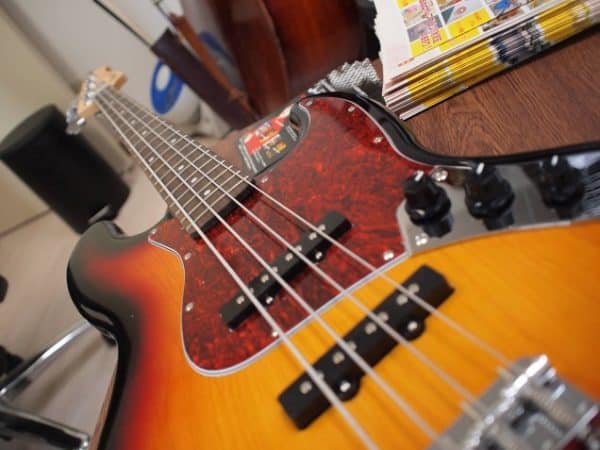イシバシ楽器オリジナル Mavis MJB-550の評価 | 津田エレキベース教室 