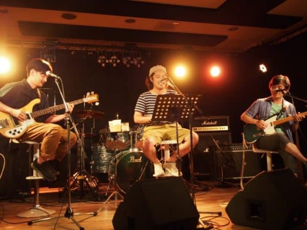 心斎橋のFootRock&BEERSにて関大軽音（栗田 裕希くん主催）のイベントでした