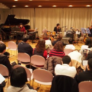 第10回 竹田音楽教室・山口ドラム教室合同発表会にてベースサポート演奏です。