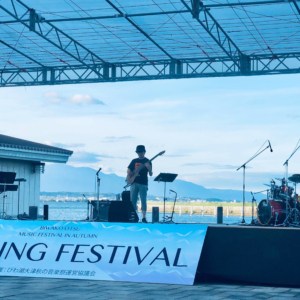 小林理紗トリオ 大津ジャズストリートプレイベント出演でした。