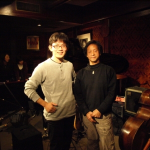 【追記】2010/11/27 ジャズスタンダードバイブルの著者 納浩一さんのクリニックに行きました。