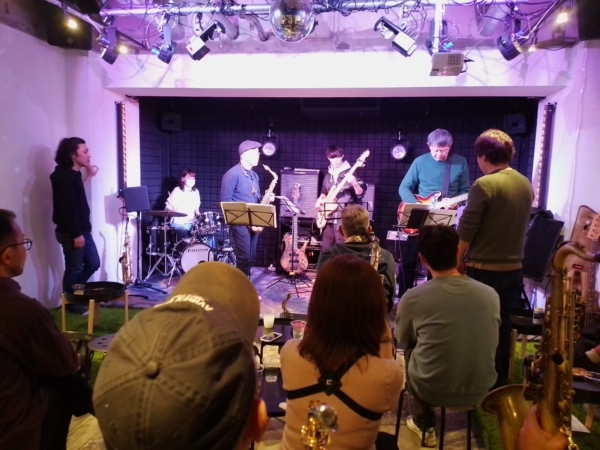 教室合同ジャムセッション at Tone8.0 vol.37 でした。と次回以降の予定